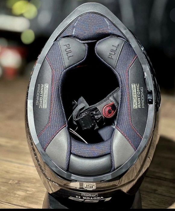 Capacete LS2 vector II Carbon