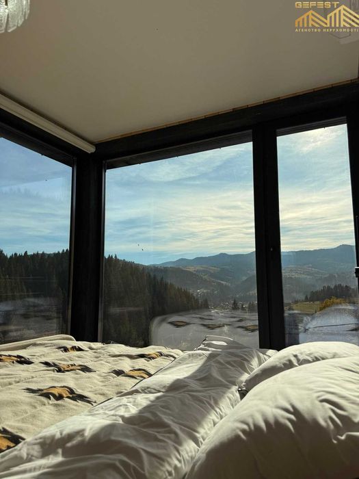 Верховина. Верховинський район. Карпати. Нерухомість. Котедж