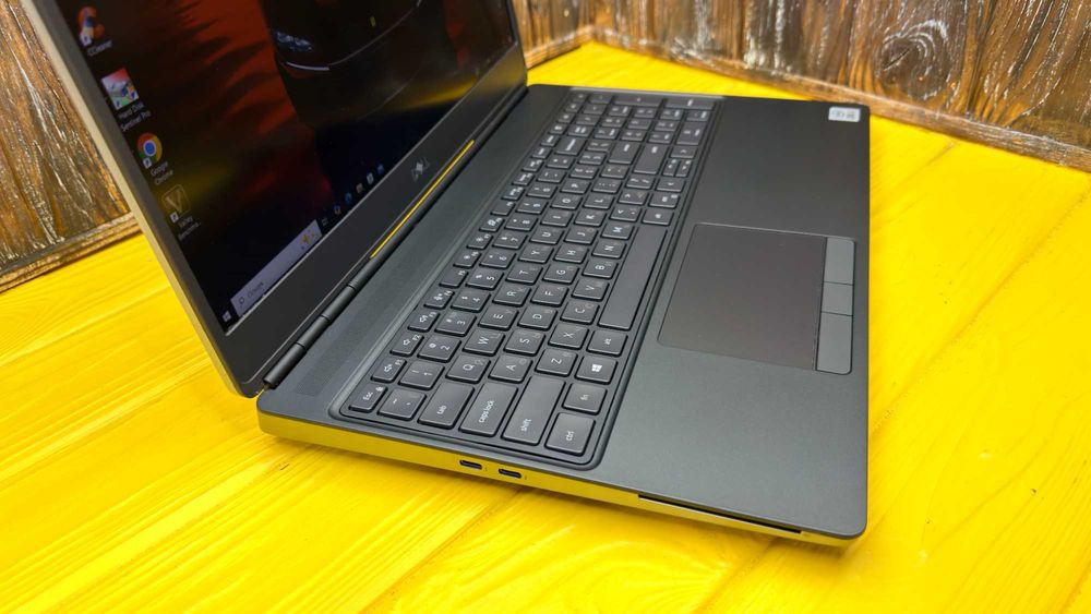 РОЗПРОДАЖ! Професійний Ноутбук Dell Precision 7550 / Quadro T1000 4 GB