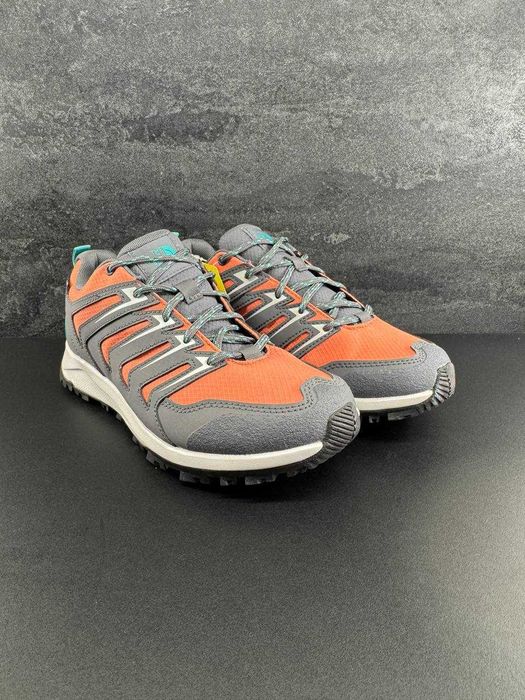 Трекінгові кросівки The North Face Venture Fasthike II Waterproof (38)