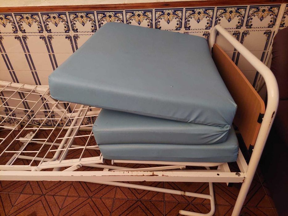 Cama Manual Articulada Ferro