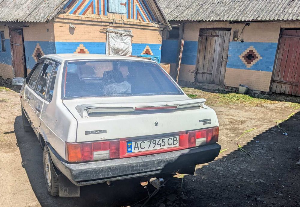 ВАЗ 21099 продам