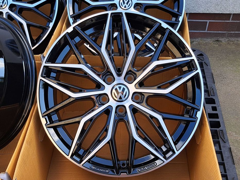 ALUFELGI VW 17 5x112 Turan Passat Golf Jetta Scirocco Caddy CA26 CNC