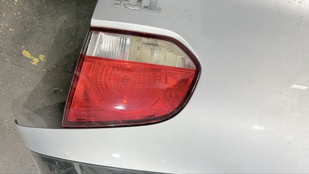 farolins da mala Vw Golf vi direito /esquerdo ano 2010