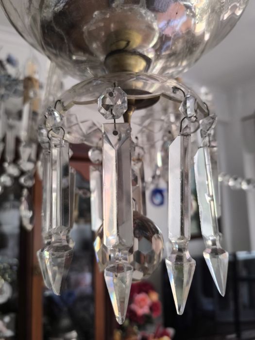 Candeeiro de teto em cristal – clássico, completo e em ótimo estado