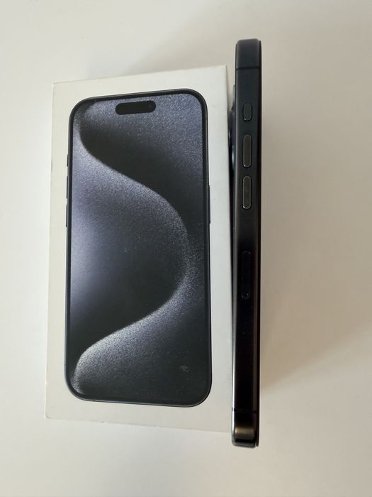 Iphone 15 pro niebieski 256gb kondycja 100%