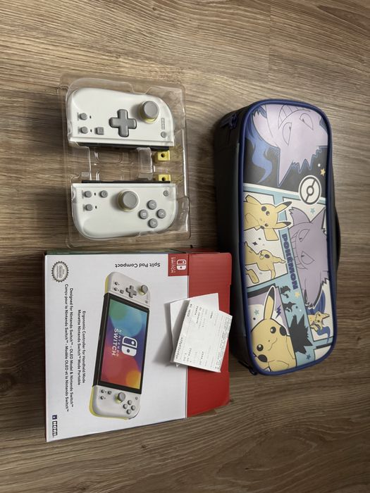 Чохол HORI Cargo Pouch Compact (Pikachu) для Nintendo Switch