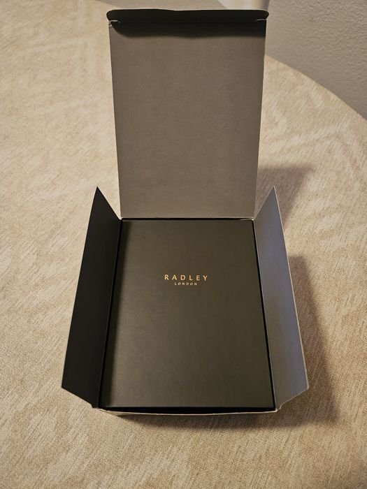 Smartwatch Radley london série 19 novo