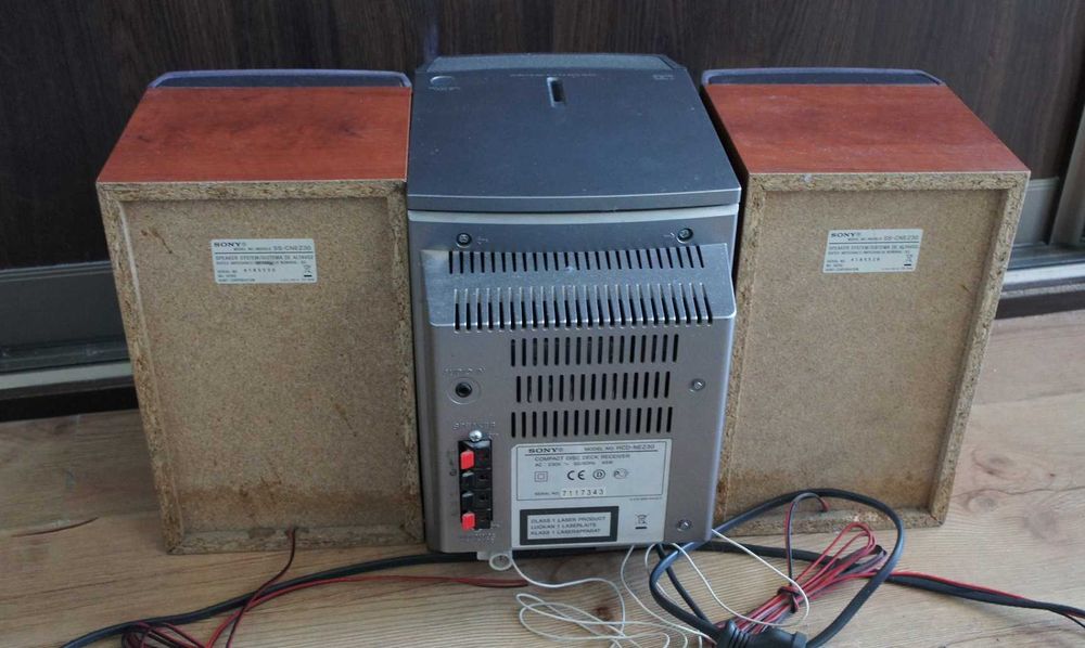 Mini wieża SONY - CD, kaseta radio