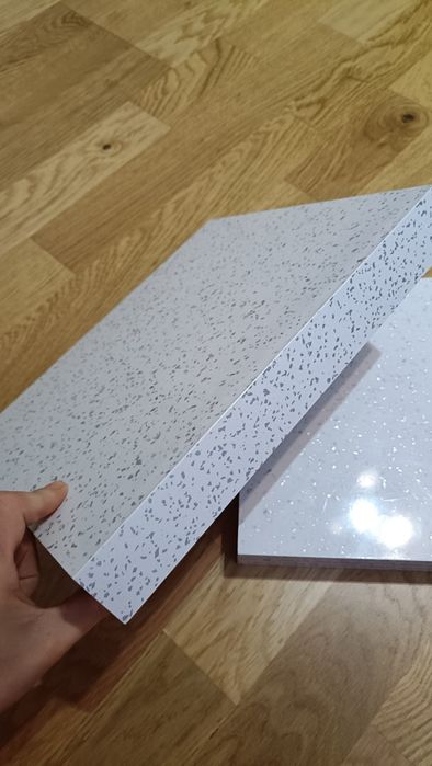 Półki z blatu kuchennego