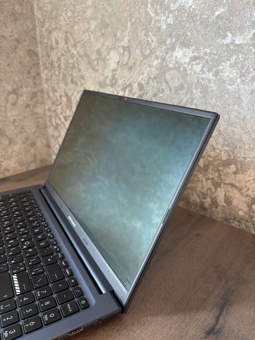 ASUS VivoBook 15 / Ryzen 7 / OLED / 1TB SSD / Отличное состояние