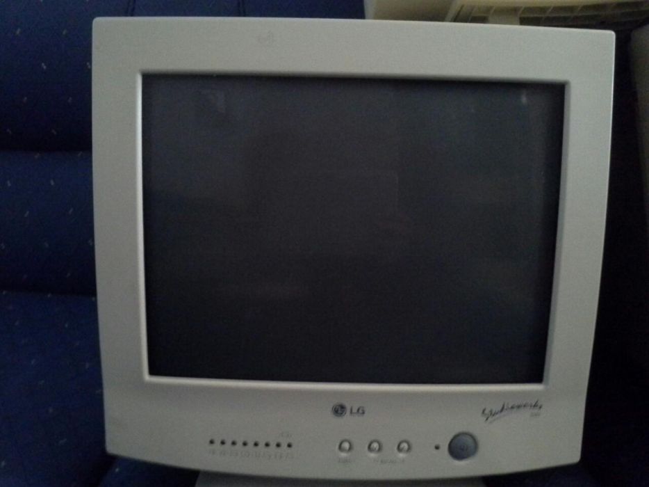 Computer Monitors64738492578179123