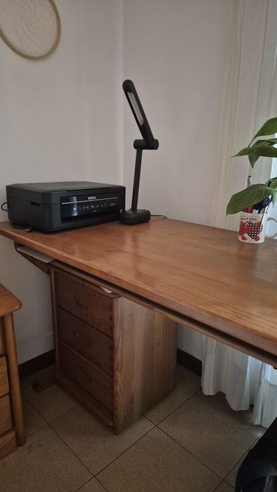 Secretária madeira maciça