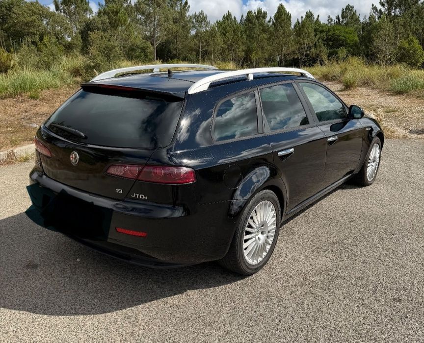 Alfa Romeo 159 1.9 jtdm Sportwagon 150cv (arranjar ou para peças)