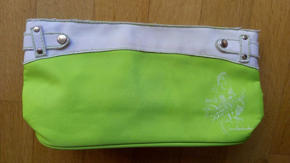 Estojos / bolsas para acessórios / maquilhagens e afins