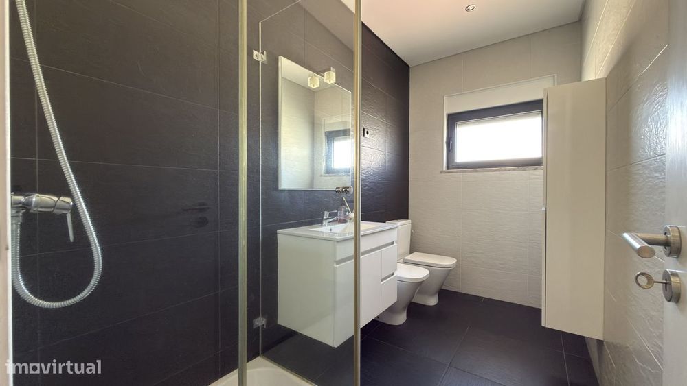 Apartamento T3 totalmente renovado em Pinhal Novo