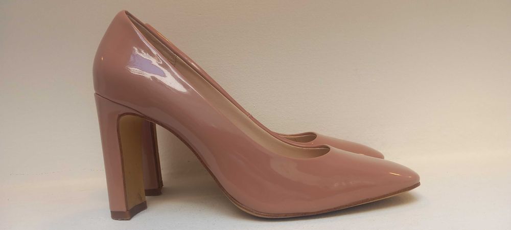 Sapatos Clássicos /Tom Salmão Envernizado - Sara Basic 36