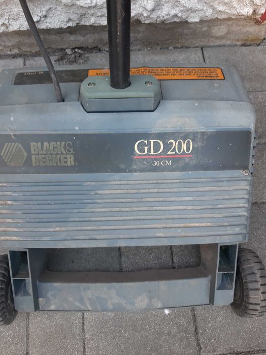 Sprzedam wertykulator Black&Decker GD 200
