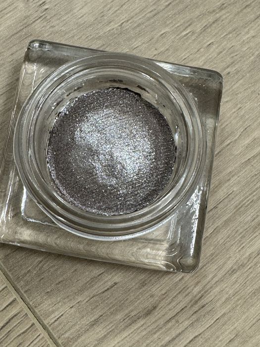 Shiseido хайлайтер