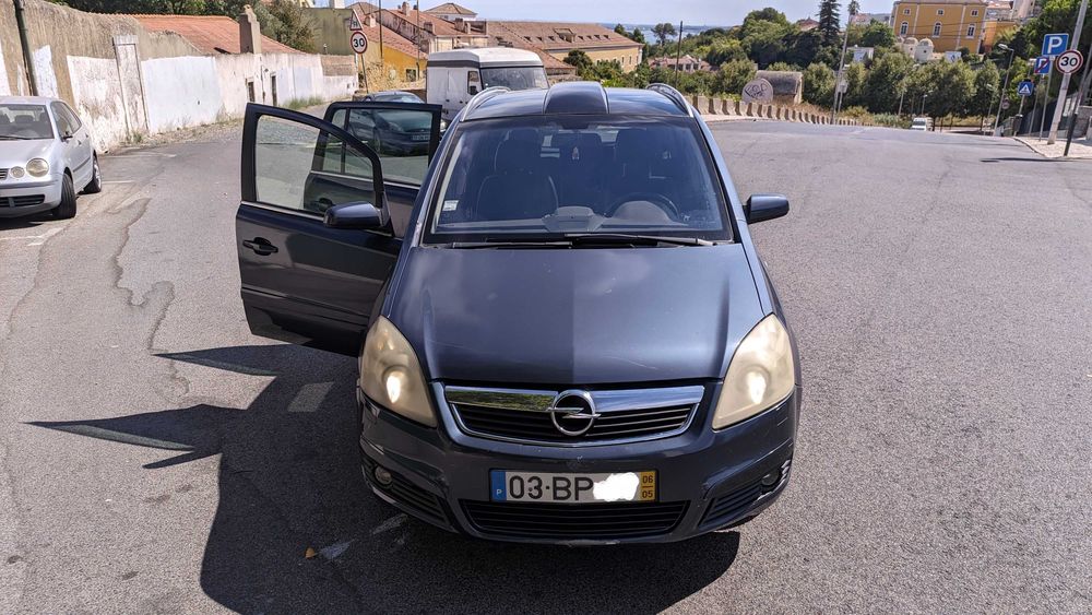 Opel Zafira 1.9 CDTi - 150 Cv Caixa Automática, 7 Lugares — photo 4