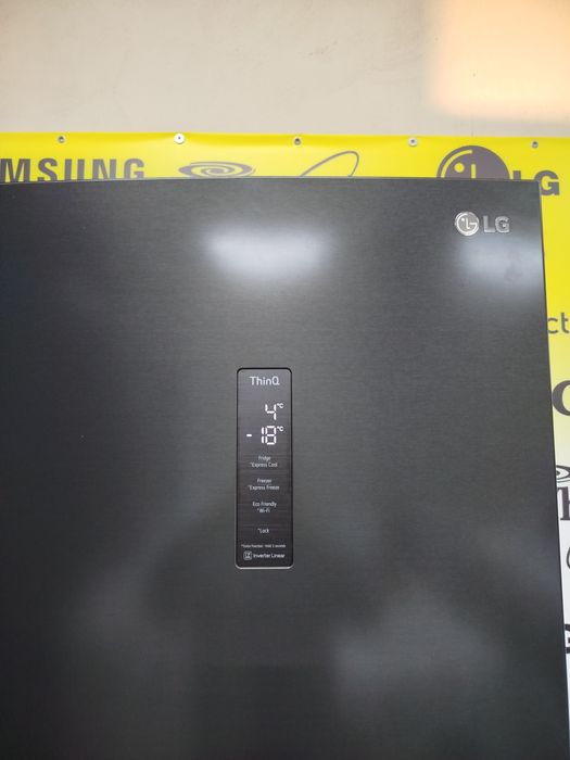 Холодильник фірми LG, Модель GBB72MCUFN