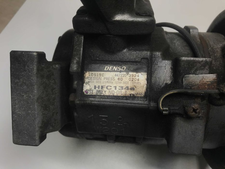 Компрессор кондиционера Toyota Avensis T22 (2000-2003 р.в) - 2.0