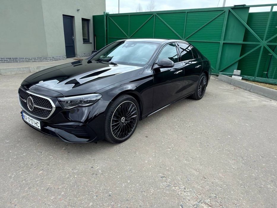 Mercedes-Benz E-Class 2024