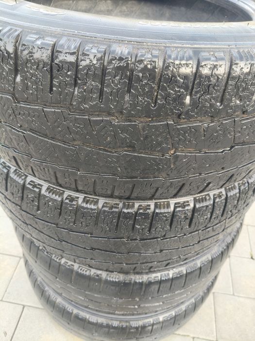 Продам зимові шини Michelin 225/65 r16c