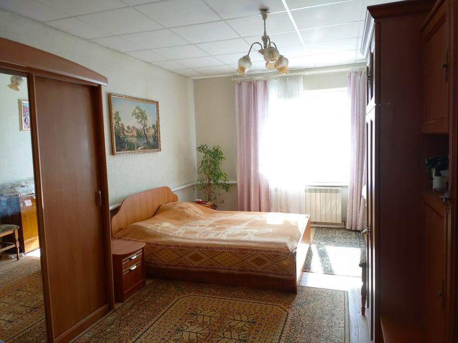 Продам будинок 177 кв. м. На Таращанському масиві