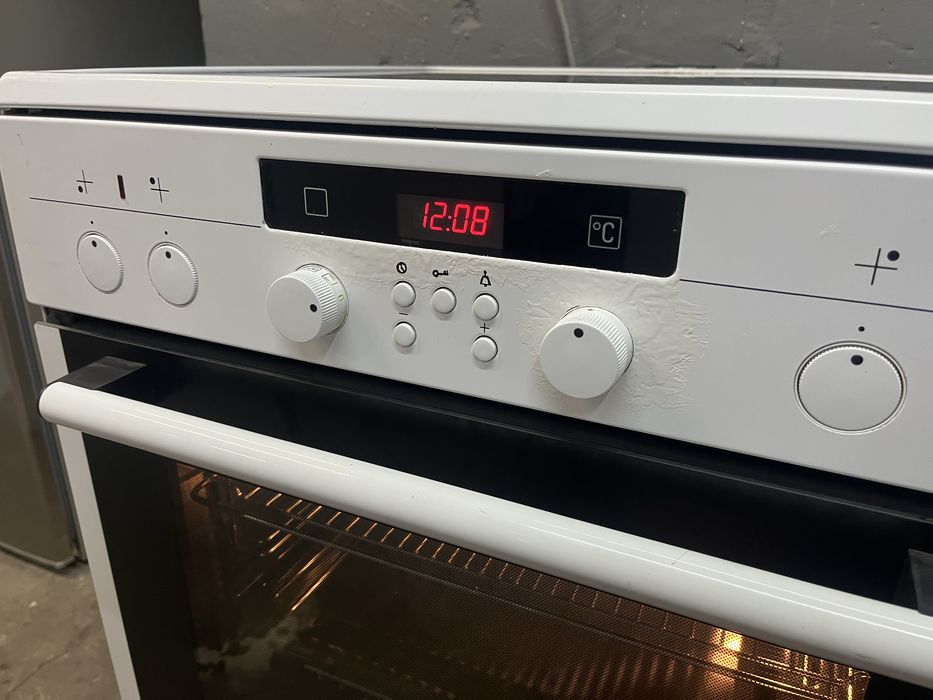 Kuchenka SIEMENS 60cm elektryczna |12msc |Dobry stan |Dowóz