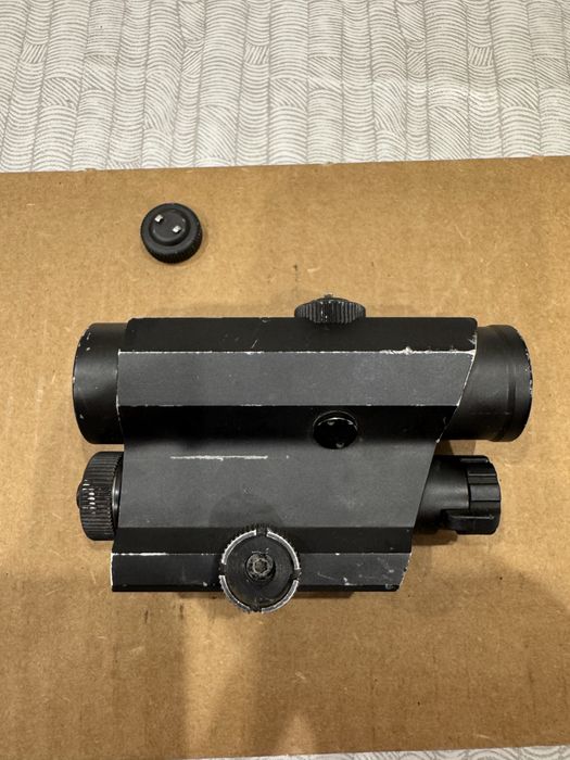 Коліматорний приціл