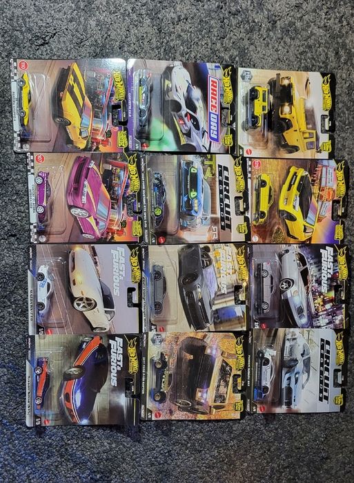 Hot Wheels Premium Nissan Skyline GT-R  машинки 1:43 Monster Trust