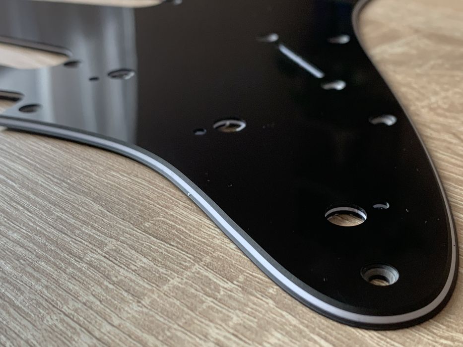 Harley Benton maskownica Stratocaster czarna Pickguard Black