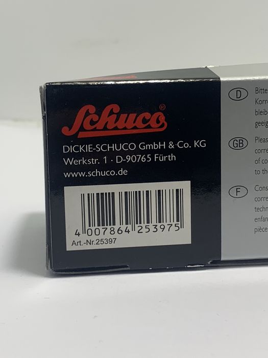 Vokswagen com caravana Schuco escala 1/87