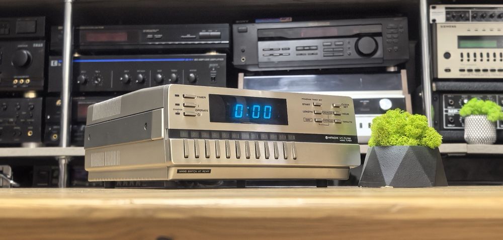 Hitachi VT-TU70E/Techniscne/Blaupunkt A10