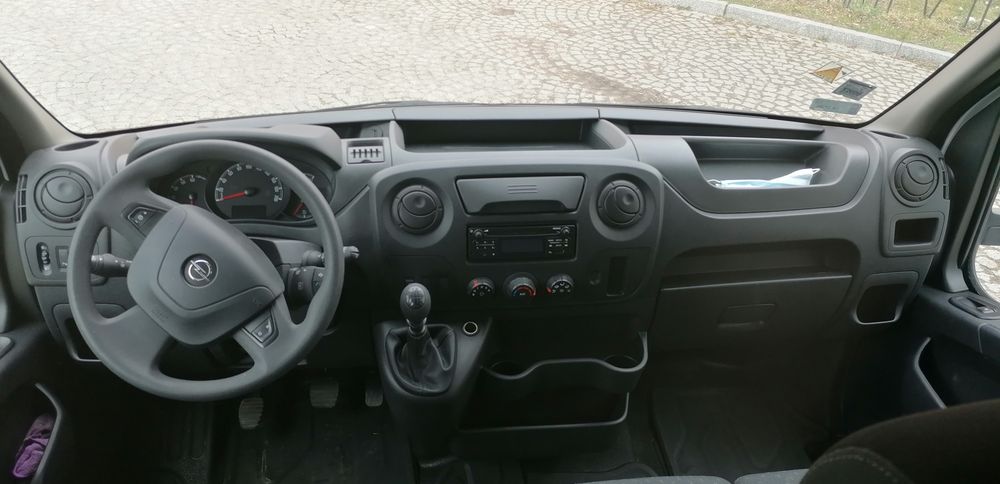 Wynajem aut / wypożyczalnia samochodów/ Renault /Opel/ BRYGADÓWKA