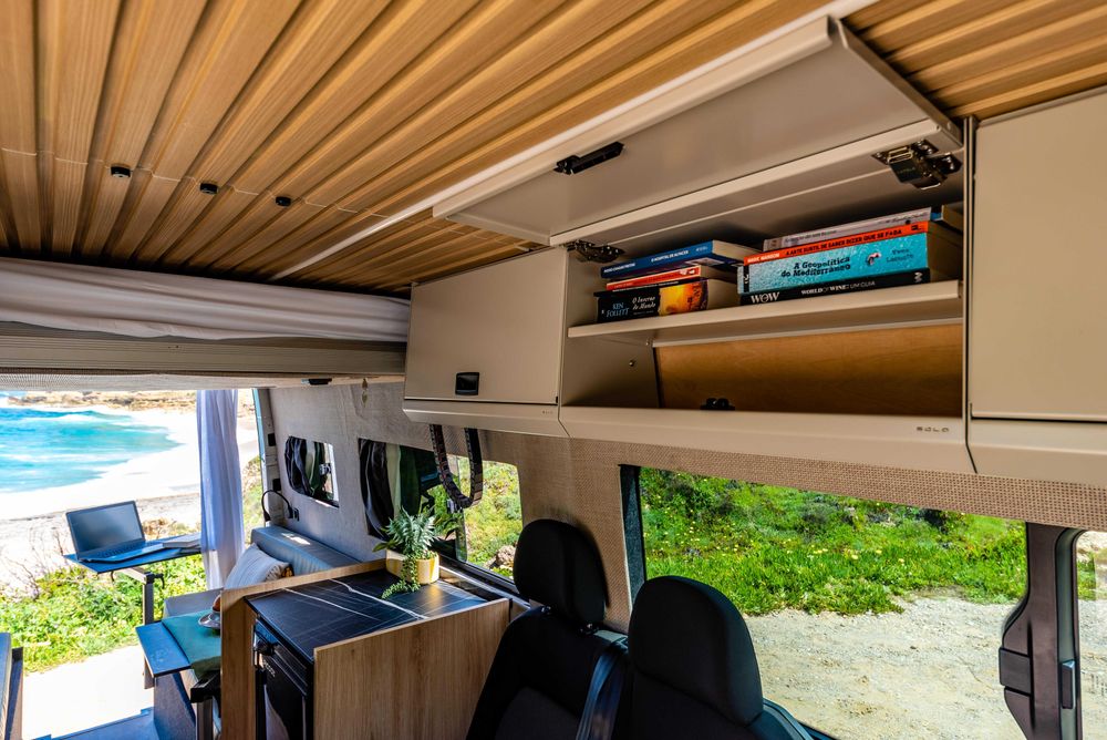 Autocaravana VW Crafter 6 Lugares LEGALIZADA