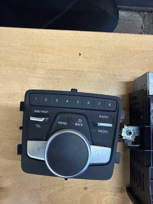 Приборная панель комплект cockpit мультимедия Audi A5 / A4 B9 mmi