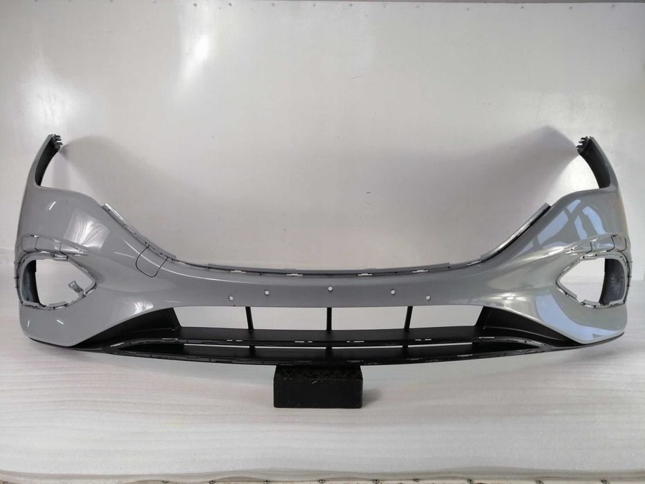 Mercedes-Benz EQE W295 Бампер передній