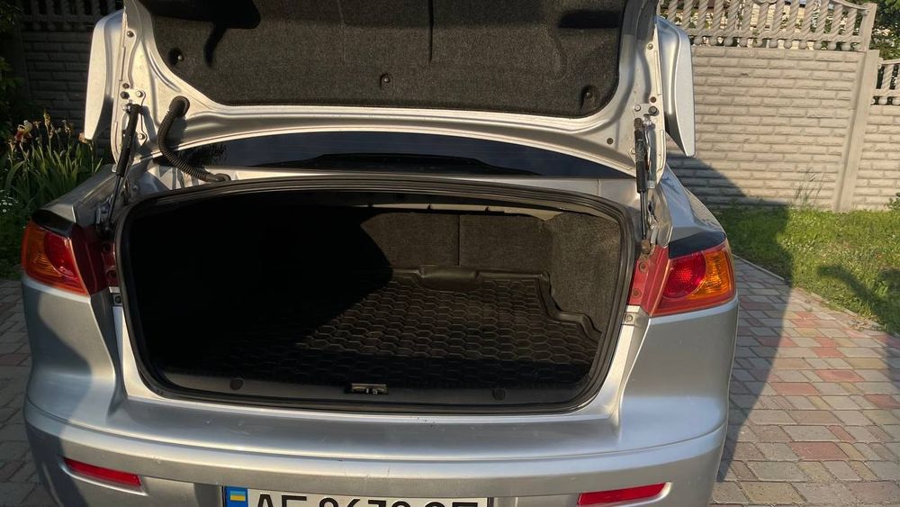 Продам Lancer 10