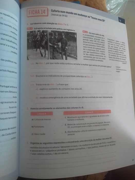 Caderno de Atividades de História - 9° ano