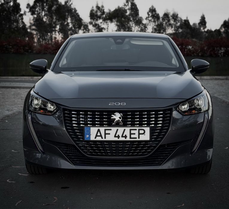 Peugeot 208 Allure Full Extras 101cv | 71 000KM | Histórico na Marca