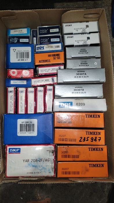 Підшипники нові.