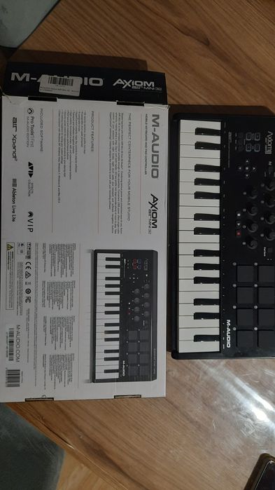 Axiom air mini 32 kontroler + licencja na Ableton live 12 lite