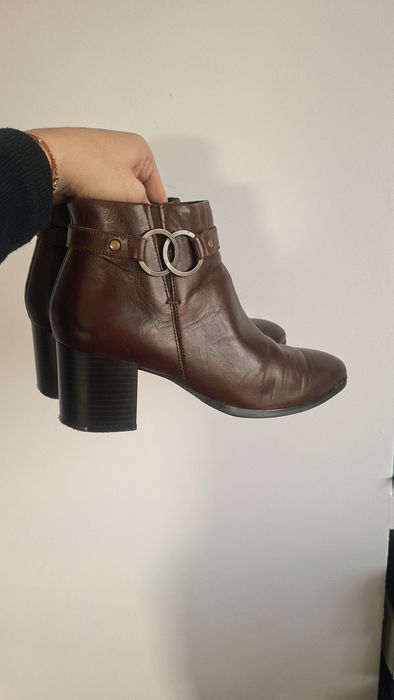 Skórzane botki lasocki 39 brązowe