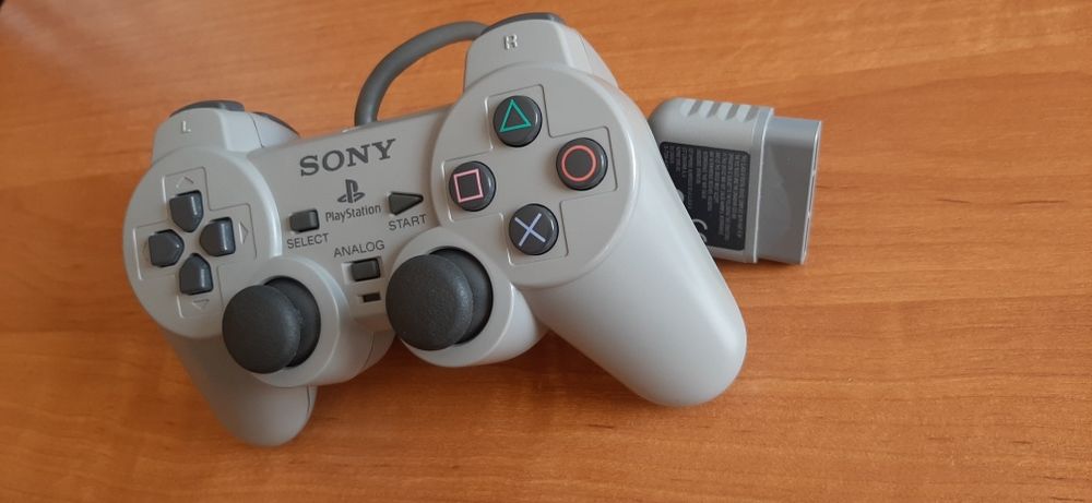 Kontroler sony SCPH-1200 playstation 1