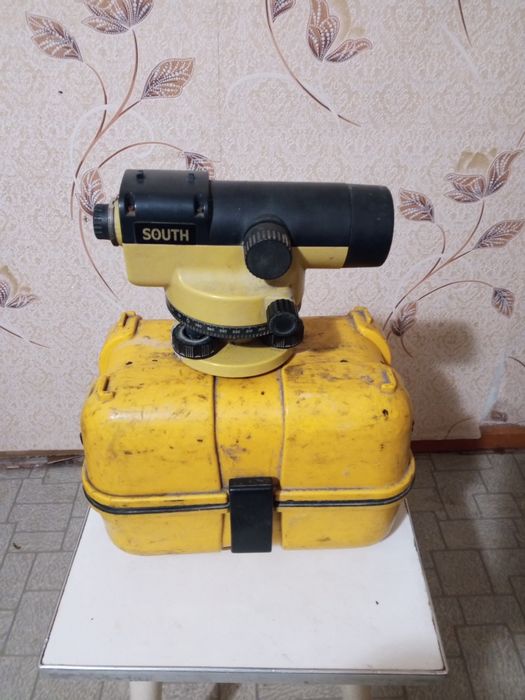 Оптичний НІВЕЛІР. Будівельний рівень...