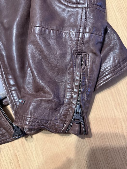 Tommy Hilfiger куртка рощмір M