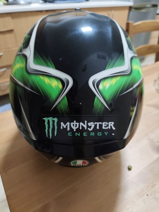 Capacete moto desportiva AGV