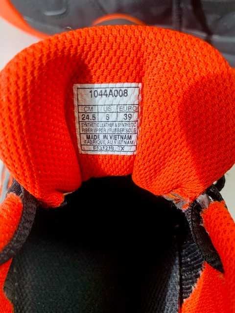 Buty Tenisowe Juniorskie r 39 ASICS